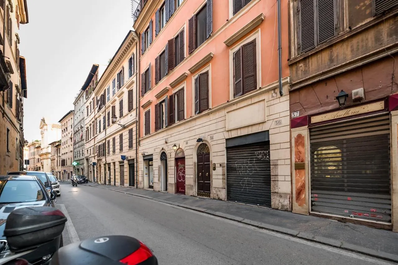Downtown_Blossom With Small Terrace Rome Apartment